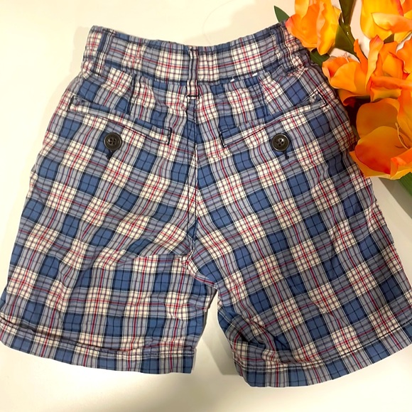Blue, White & Red Plaid Gap Boys Size 5 Shorts - Picture 3 of 3